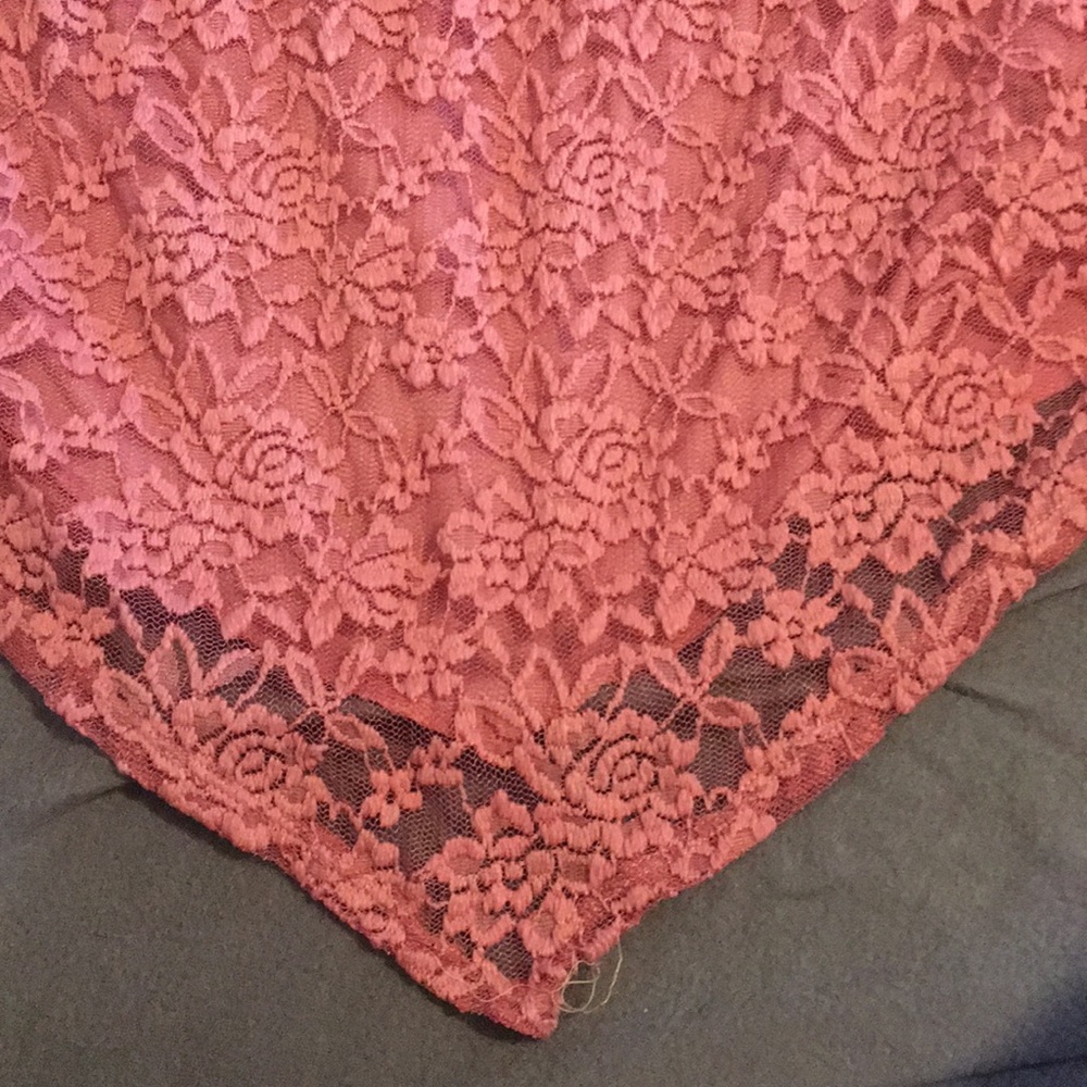 Top - Picture 2 of 2